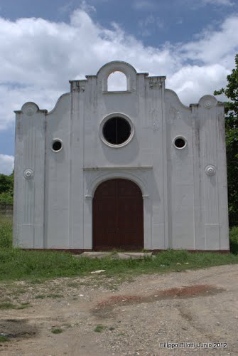F.B.Iglesia abandonada Ocumare del Tuy.